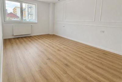 Apartament cu 3 camere decomandat în Central - 1