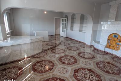 Apartament cu 4 camere în Intim - 17