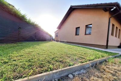 Casă individuală cu 4 camere cu Canalizare în Urseni - 19