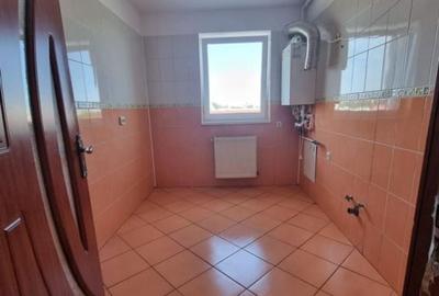 Apartament cu 2 camere decomandat, mobilat în Văcăresti - 5