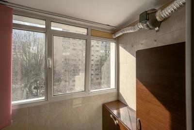 Apartament cu 3 camere semidecomandat, mobilat în Pantelimon - 16