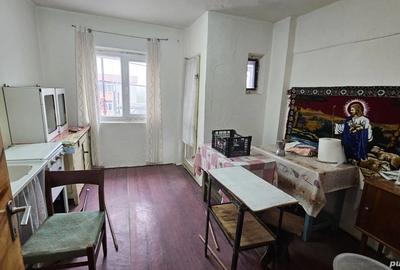 Vand apartament 2 camere - 5