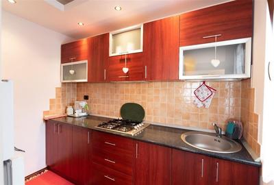 Vila formata din 4 apartamente in Cordau, zona President. - 50