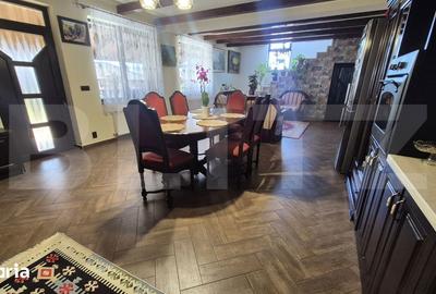 Casă cu 5 camere cu Teren 1487 Mp în Lazuri - 12