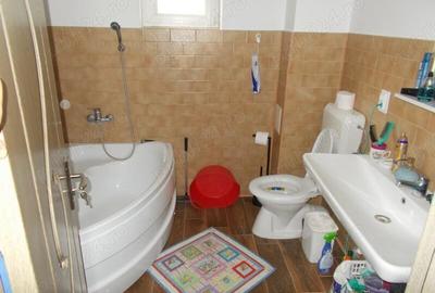 Casa P+M, 2014, Pischia, 4 camere, 148 mp, teren, 1800 mp, mobilata - 2