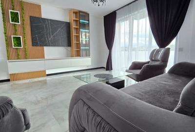 Apartament cu 3 camere, mobilat în Dâmbul Rotund