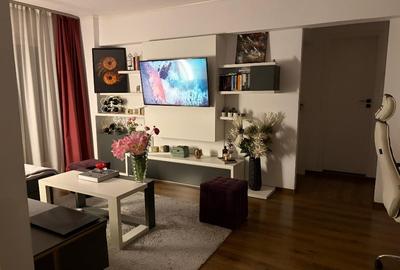 Apartament cu 2 camere semidecomandat, mobilat în Dristor
