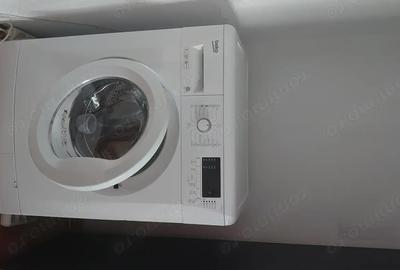 Garsonieră decomandată în Steaua