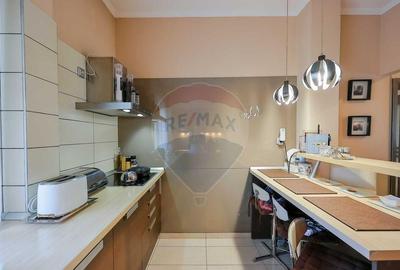 Apartament cu 4 camere decomandat, mobilat în Europa - 13
