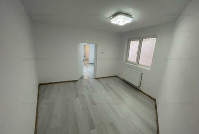 Casă individuală cu 6 camere cu Canalizare în Matei Voievod - 12