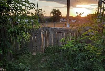 Teren de 1100 mp, în Andrieșeni