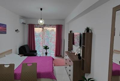 Garsoniera/Studio 2 - Mamaia zona Cazino-Condor-vedere parțială la lac Garsoniera/Studio 2 - Mamaia zona Cazino-Condor-vedere parțială la lac - 2