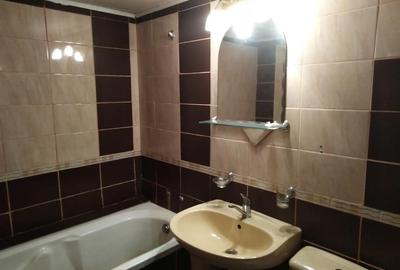 Casă cu 2 camere cu Teren 40 Mp în Central - 9