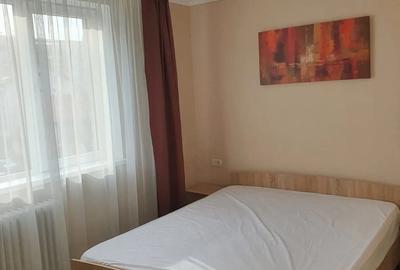 Inchiriez apartament 2 camere - 4