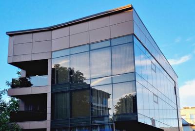 Spațiu comercial, de 170 mp, în Central - 3