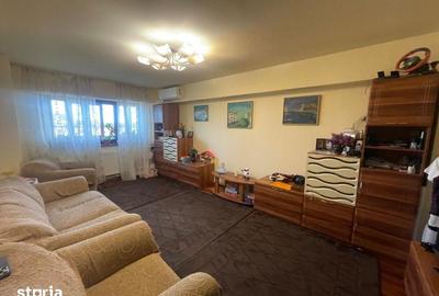 Apartament cu 4 camere decomandat în Central - 1