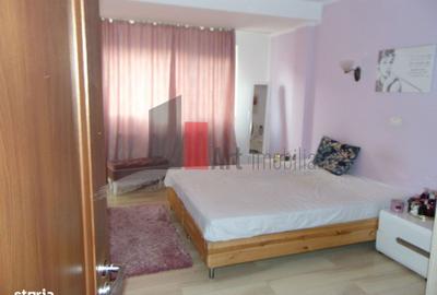 Casă cu 7 camere cu Canalizare în Fundeni - 2