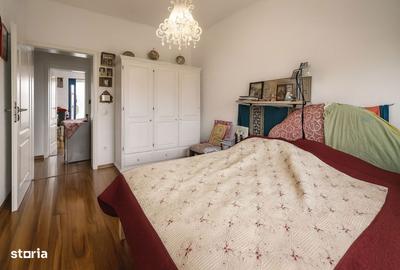 Casă cu 4 camere decomandat cu Canalizare în Șelimbăr - 2