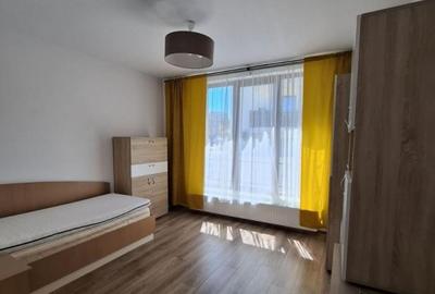 4 camere ,decomandat, 80 mp,  terasa, parcare, zona str.Gurghianu, Europa - 4