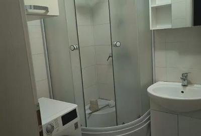 Garsonieră decomandată în Nicolina - 1