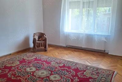 Zona centrala (la 5 minute de Centrul Vechi) apartament tip duplex, s.u. 133 mp, parter - 1