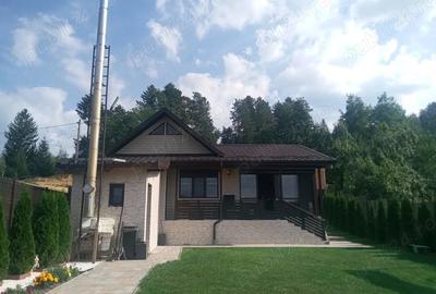 Casă cu 3 camere în Central - 5