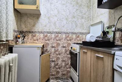 Zona Campus - Tomis Nord - ap 2 cam , parter/4 - cf 3 - 4