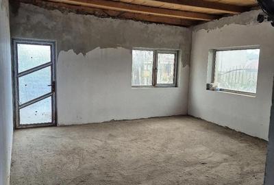 Casă cu 4 camere cu Teren 1019 Mp în Cuca - 9