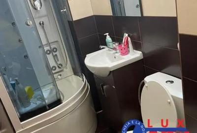 Apartament cu 3 camere decomandat în Central - 4