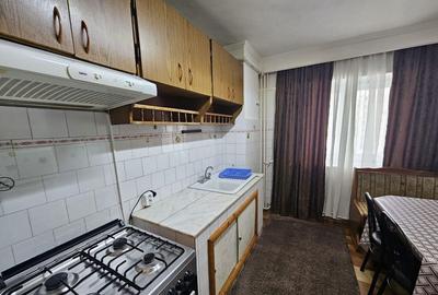 Apartament cu 2 camere decomandat în Frații Golești - 2
