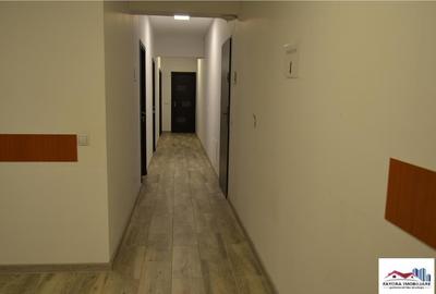 Apartament Bloc Nou 3 Camere 2 Bai si 2 Parcari Private de - 1