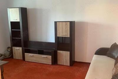 Garsonieră decomandată în Central - 2