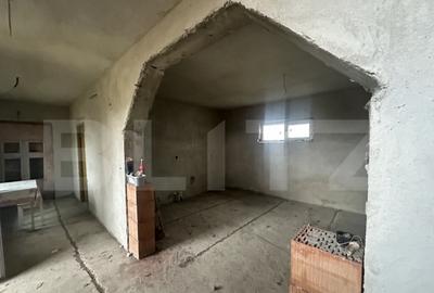 Casa de vanzare, 177 mp, teren 30 ari, zona Doba - 3