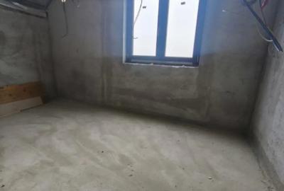 Casă cu 4 camere cu Teren 500 Mp în Rădăuți - 1