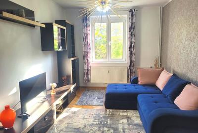 Apartament cu 2 camere decomandat, mobilat în Bucureștii Noi