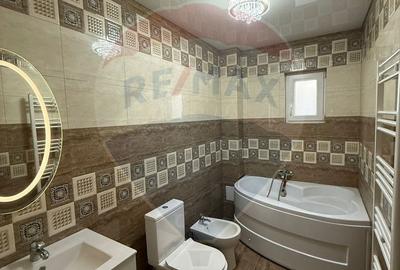 Casă cu 3 camere în Central - 10