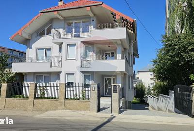 Casă cu 8 camere cu Teren 811 Mp în Obcini - 10