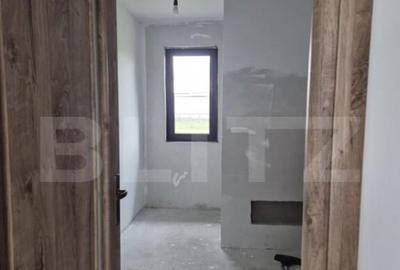 Casa noua cu 4 camere de vanzare in Ernei, 14 ari teren! - 1