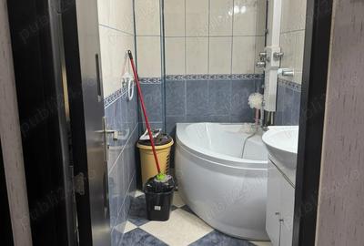 Inchiriez aparatament cu 2 camere zona colentina