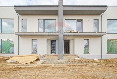 Locuieste intr-un peisaj de poveste - Vila moderna in Rasnov Locuieste intr-un peisaj de poveste - Vila moderna in Rasnov - 4