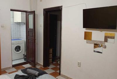 Garsonieră decomandată în Gară - 10