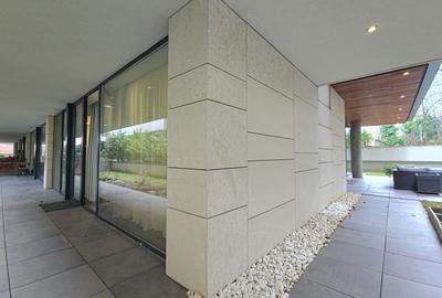 Apartament cu 4 camere decomandat în Primăverii - 19