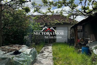 Casă cu 5 camere cu Teren 2300 Mp în Pocola - 14