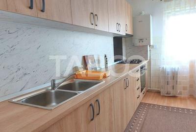 Apartament de inchiriat 3 camere decomandate parter zona Strand Sibiu - 4