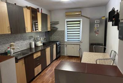 Apartament cu 2 camere decomandat în Exterior Vest