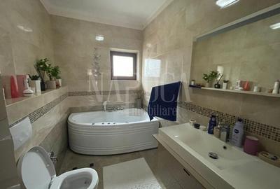 Casă individuală cu 4 camere cu Canalizare în Gheorgheni - 13