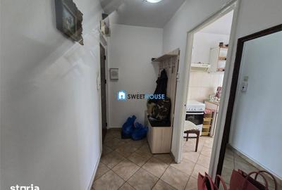 Apartament cu 3 camere semidecomandat în Central - 8