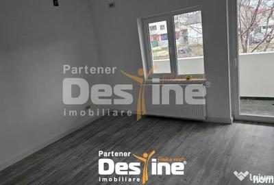 Casă cu 4 camere cu Canalizare în Central