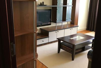 Apartament cu 2 camere decomandat în Central - 1