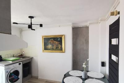 Inchiriez apartament 2 camere 11 iunie Pia?a Unirii - 4